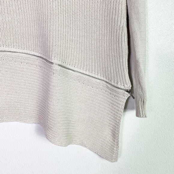 H by Halston asymmetrical sweater xs euc - Picture 3 of 6